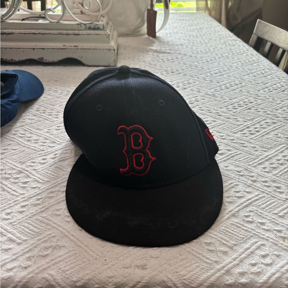 5/$15 MUST BUNDLE Boston Red Sox Cap - Picture 3 of 7